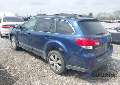 2010 Subaru Outback 2.5I Premium из США, поврежденный, VIN 4S4BRCCC8A3331068
